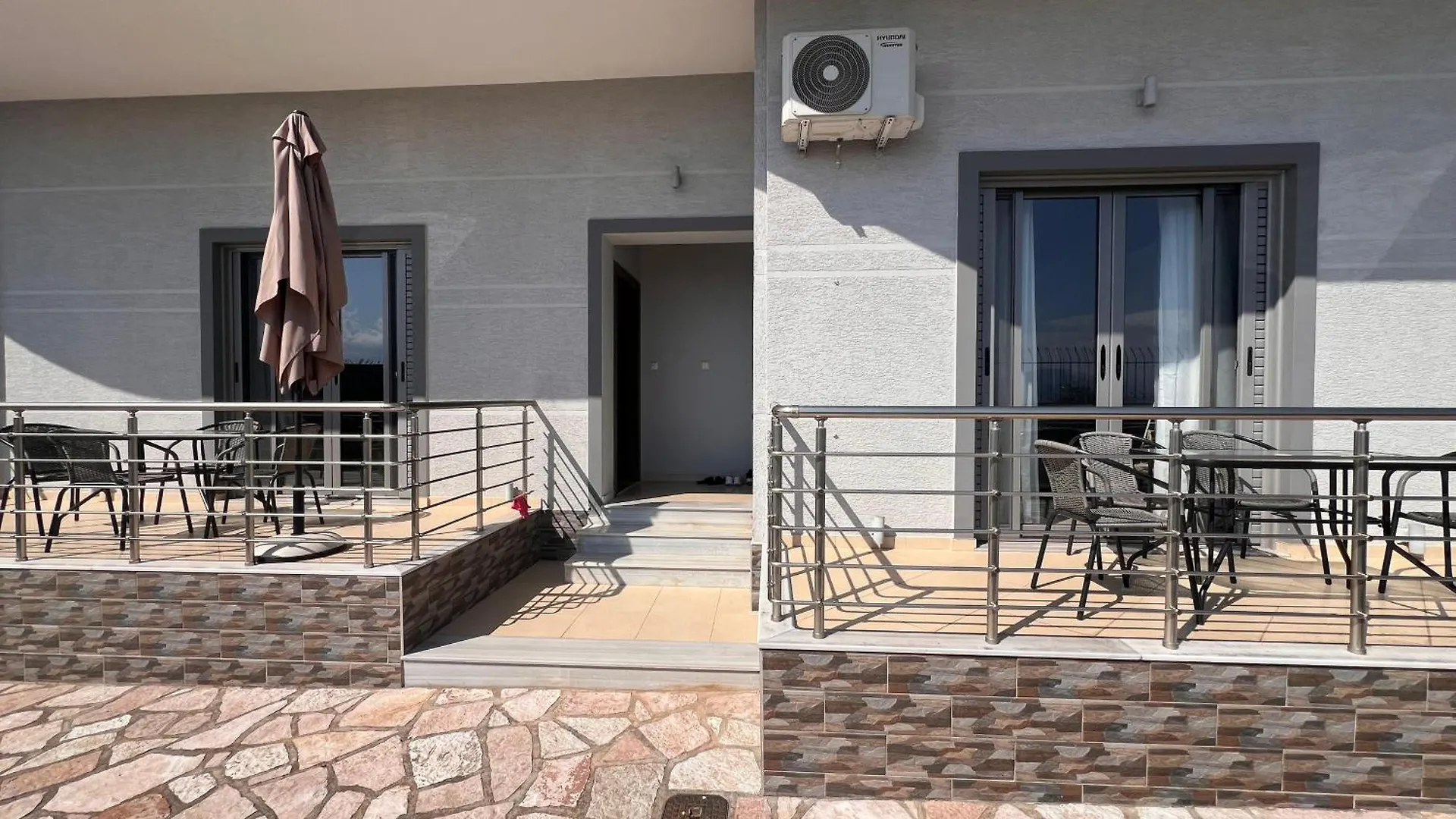 Villa Dea Sarandë 0*,  Albânia